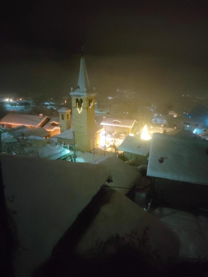 Maison Du Mont Aosta Buitenkant foto